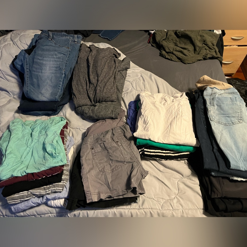 Size Small Maternity Lot